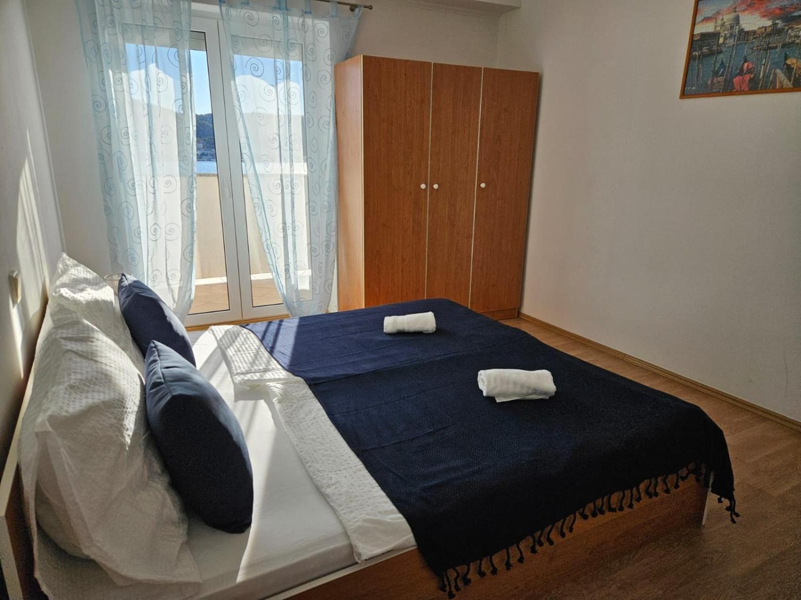 Pljesa Apartments 苏佩塔斯卡德拉加 外观 照片