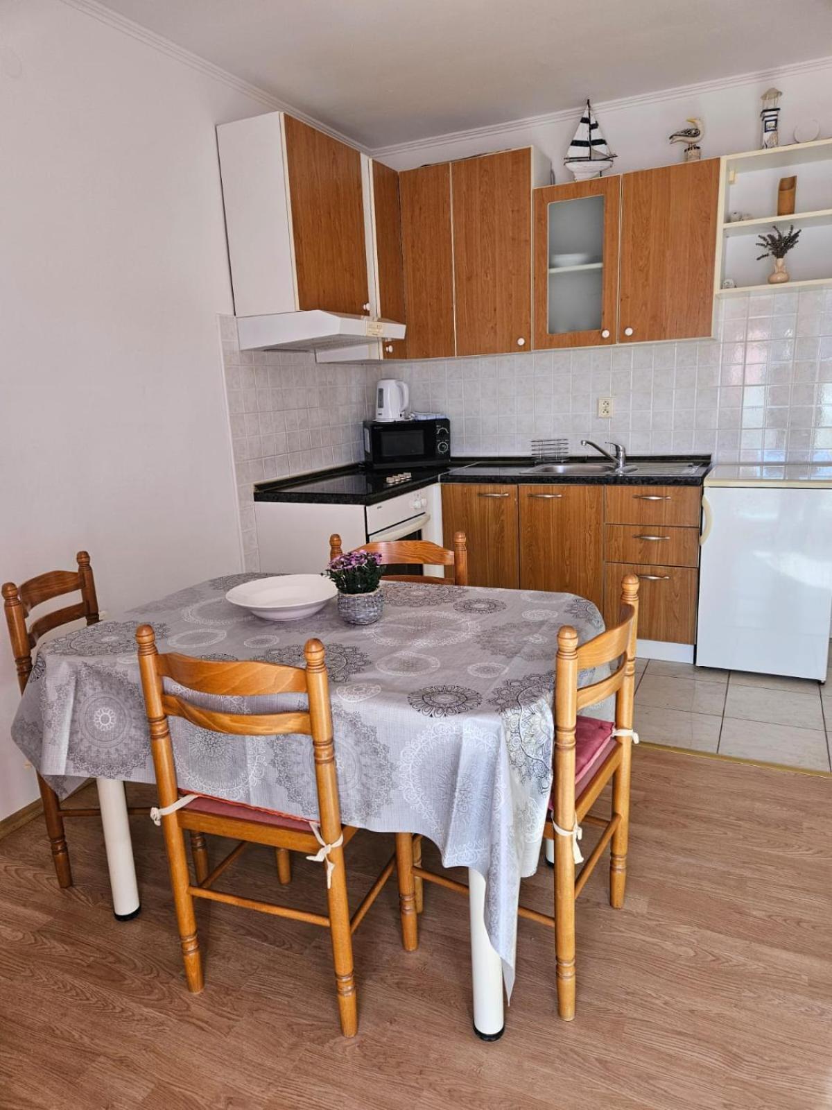 Pljesa Apartments 苏佩塔斯卡德拉加 外观 照片